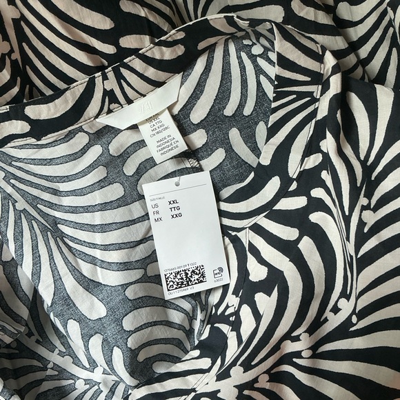 NWT H&M Monochrome Leaf Pattern Dress Size XXL - Picture 7 of 9